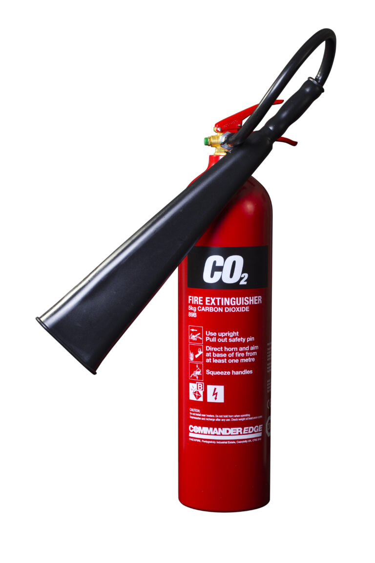 Carbon dioxide fire extinguisher