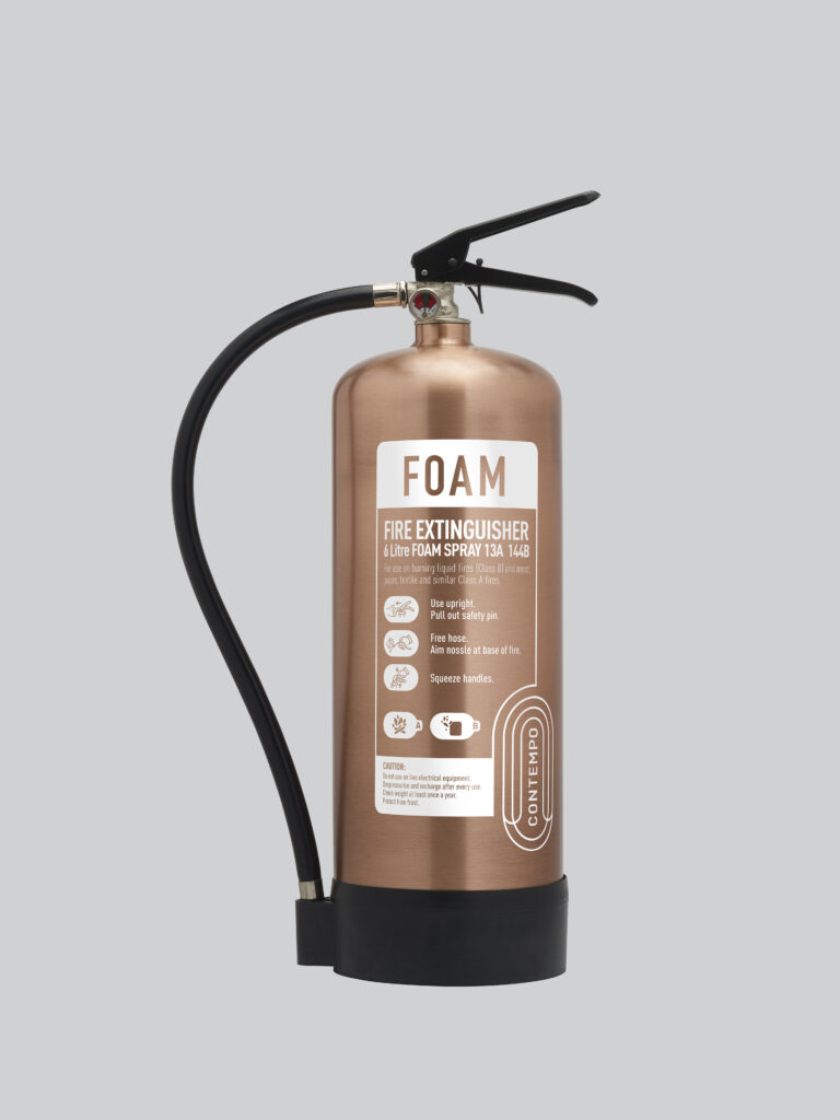 Foam fire extinguisher